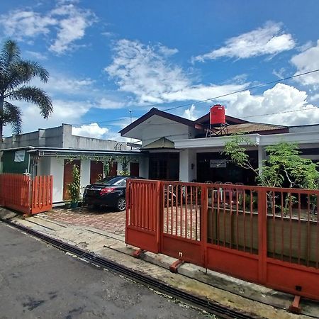 Homestay Ngaso Dalem Wonosobo Exterior foto